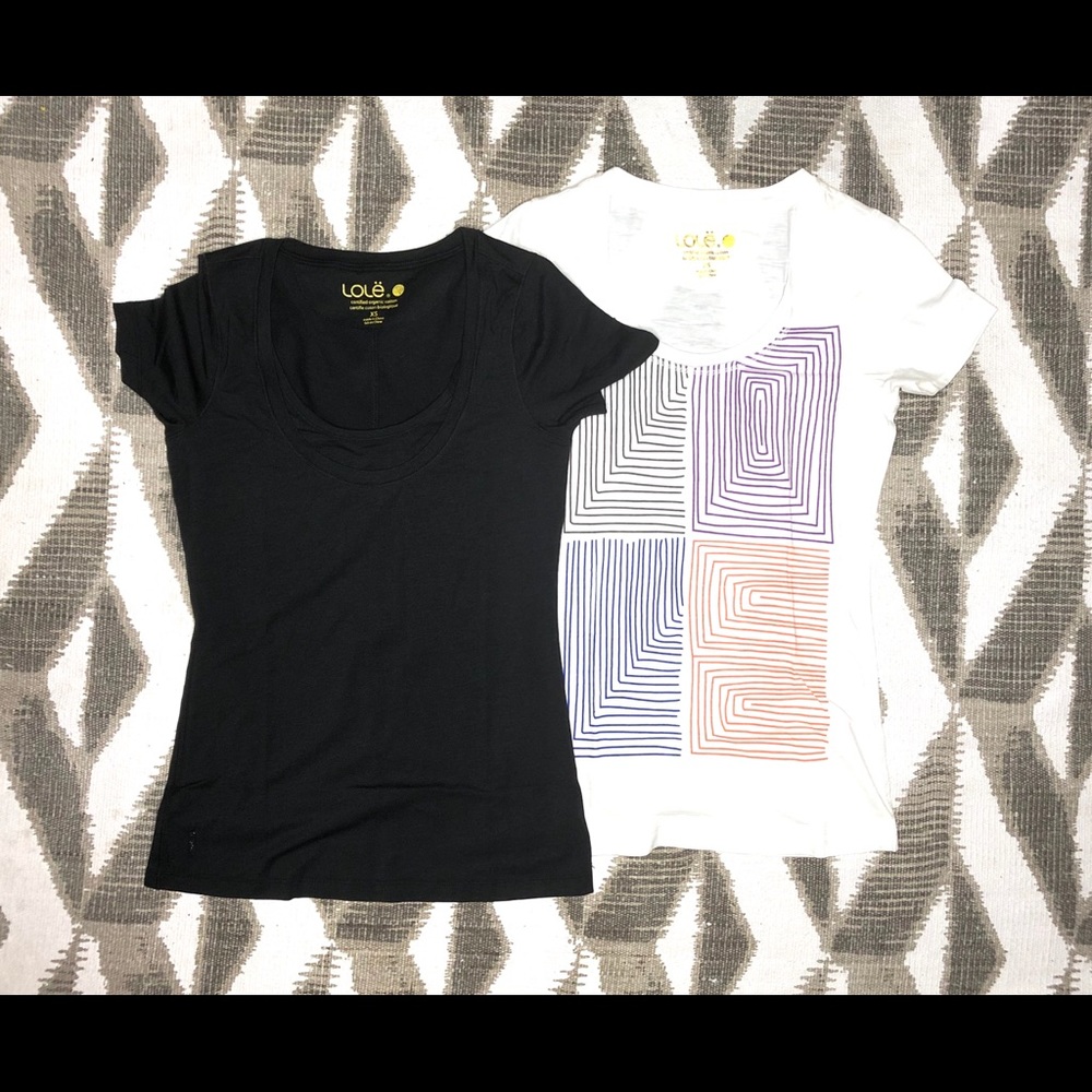 Lolë Scoop Neck Organic Cotton T-Shirts Lot of 2